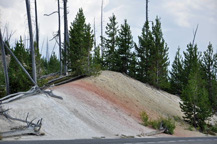 pretty colors in the sand