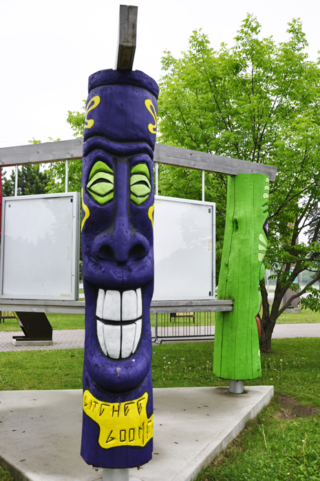 Gitchee Goomee pole