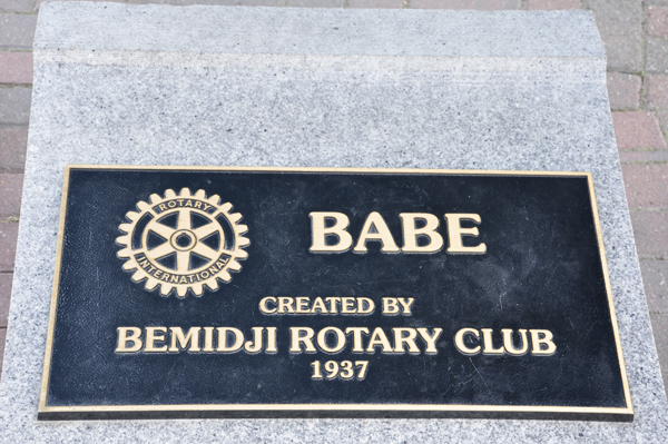 Babe sign