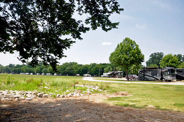 The RV and toad of the two RV Gypsies