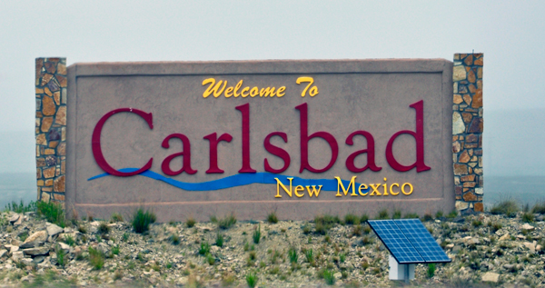 welcome to Carlsbad sign