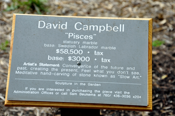 sculpture label