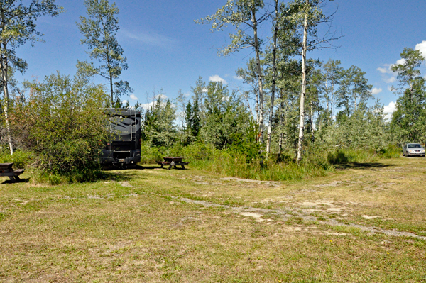 the RV and toad of the two RV Gypsies