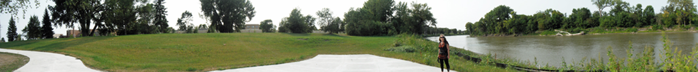 Panorama showing how far river is from the flood wall