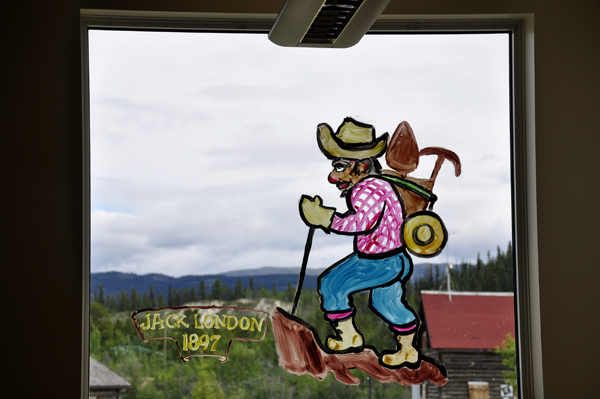 window painting at Compadres Burritos Restaurant