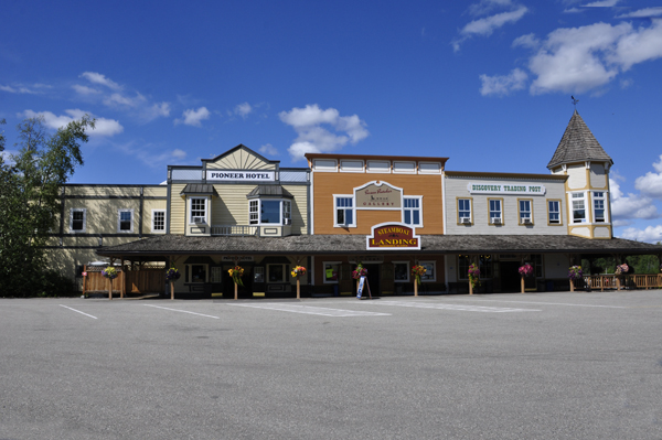 Steamboat Landing building
