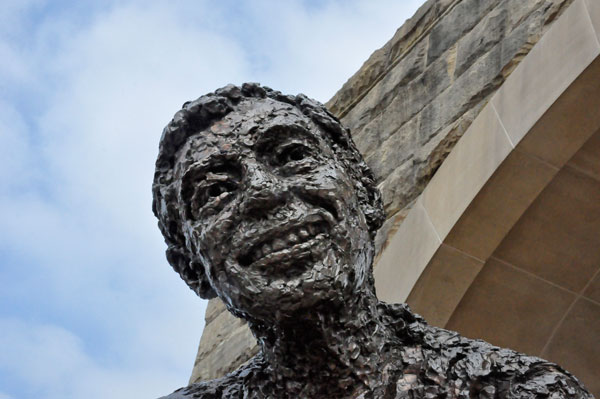 Fred McFeely Rogers face