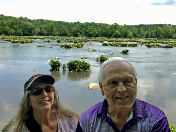 The two RV Gypsies and the Spider Lilies
