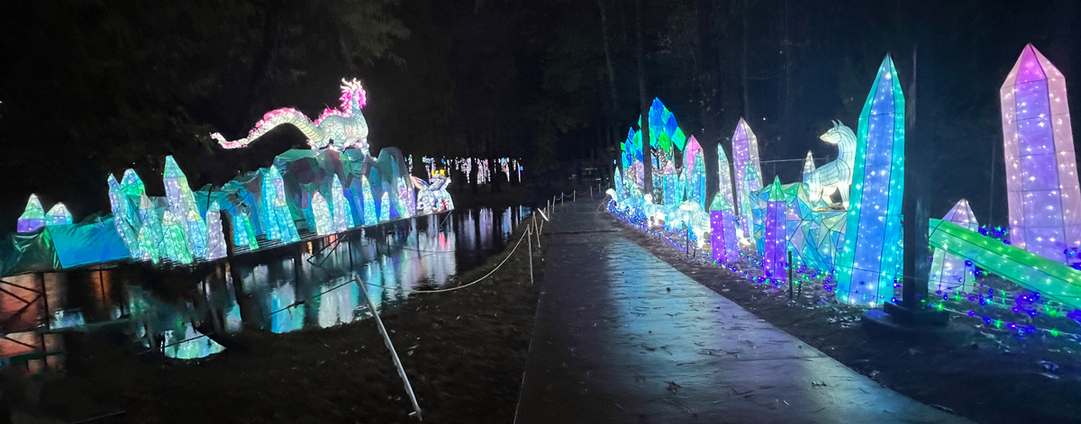 Night time photos of Pu Lao