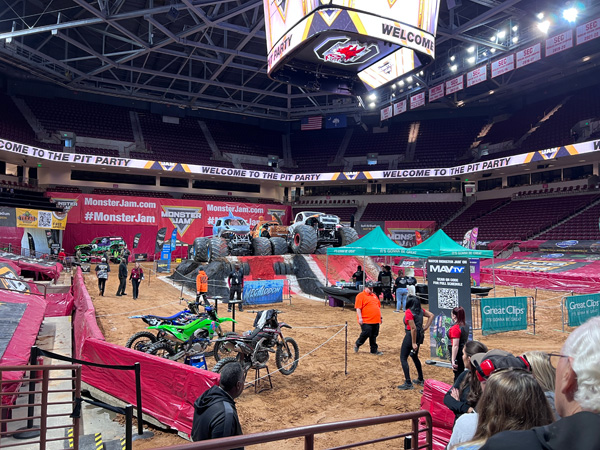 Monster Tricks Pit Party 2024