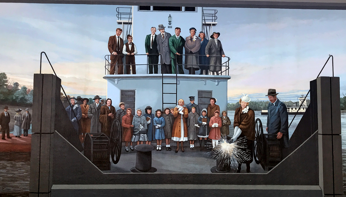 Paducah tugboat and people