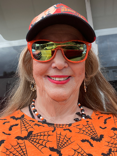 Karen Duquette