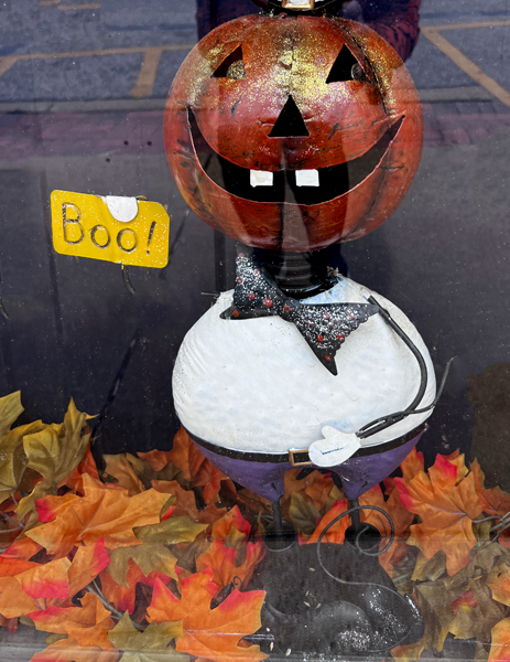 Halloween display