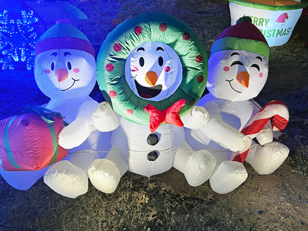 three baby snowmen