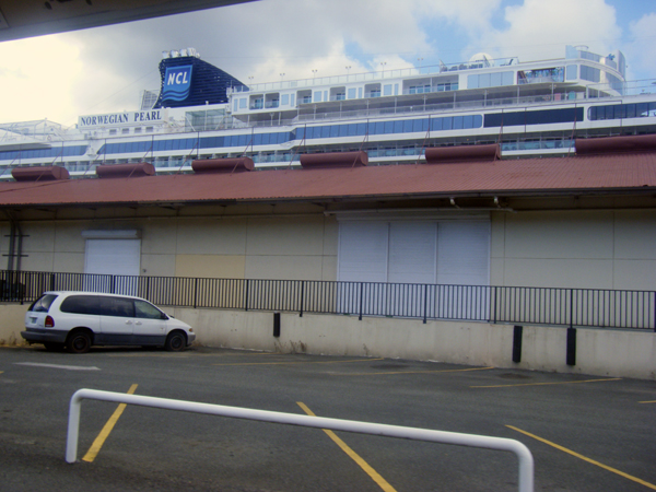 looking back at the Norwegian Pearl cruise ship