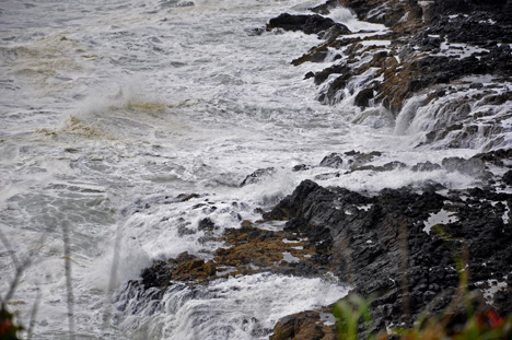 water spraying at Devils Churn