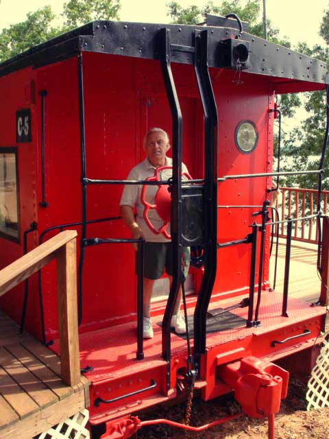 Lee on a caboose